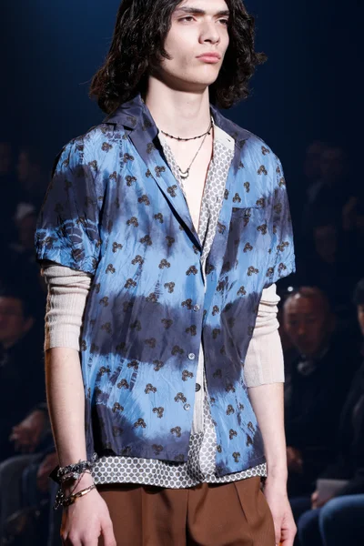 Look 56